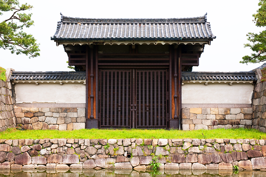 Minami-mon (South Gate)