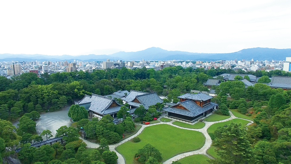 Honmaru-goten Palace